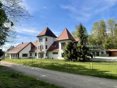 Mondäne Forsthaus-Villa mit Einliegerwohnung zwischen Augsburg und Donauwörth