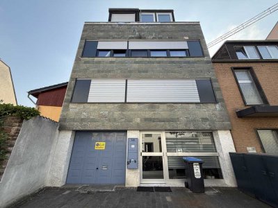 Großzügige Einheit mit ca. 81 m² Wohnfläche und 159 m² Nutzfläche in Bonn-Schwarzrheindorf