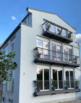 Toll geschnittene Wohnung, toller Blick auf den Taunus!