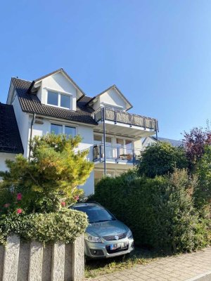 Geflegtes Dreifamilienhaus in guter Wohnlage (1 WE barrierefrei)