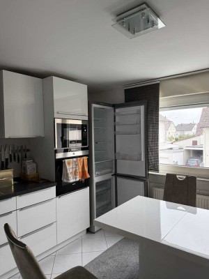 Schöne, helle 3-Zimmer-Wohnung mit Balkon in Hattersheim-Eddersheim