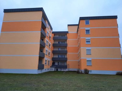 Freundliche Erdgeschosswohnung mit Balkon in ruhiger Wohnlage zu vermieten.