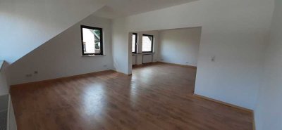 Attraktive 4-Zimmer-Wohnung mit Balkon in LIEBENAU