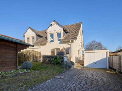Bezugsfertige Doppelhaushälfte in ruhiger Wohnlage – Perfekt für Familien