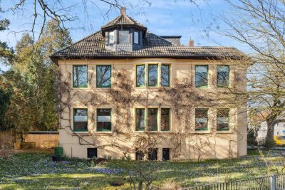Repräsentative Stadtvilla mit Charme und Entwicklungspotenzial