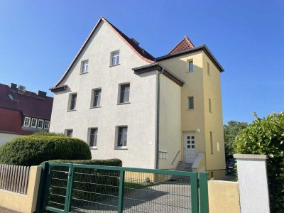 2-Raumwohnung mit Garten, Stellplatz und lediglich 2 Nachbarn im Haus