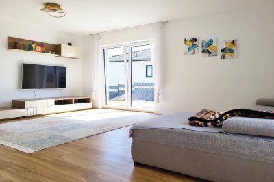 Moderne Oase mit Sonnenterrassen