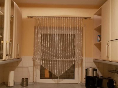 Gepflegte voll möblierte 2-Zimmer-Wohnung mit Balkon und Einbauküche in Bensheim