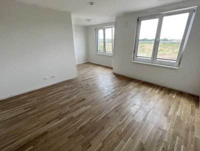 Gehoben ausgestattete 4-Zimmerwohnung mit Einbauküche! - mit Ankleideecke/Home Office