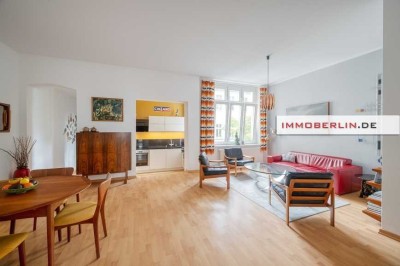 IMMOBERLIN.DE - Toplage! Wunderschöne Altbauwohnung mit ruhigem Balkon