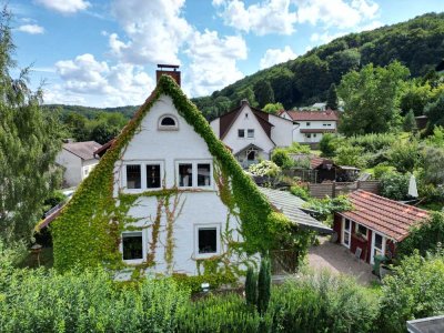 Doppelhaushälfte mit Wohlfühlfaktor und Naturgarten in gefragter Lage von Bad Sooden-Allendorf
