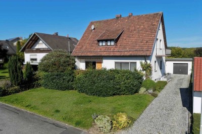 Einfamilienhaus mit großem Grundstück in schöner Lage von Weitramsdorf bei Coburg