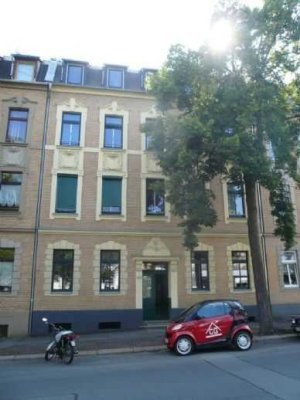 Schöne 4-Raum Wohnung mit Schönen Balkon