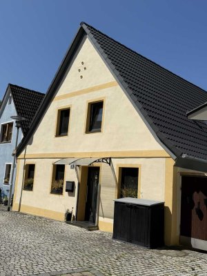 Ein kleines historisches  Juwel! Das Stadthaus wurde 2021/2022 komplett kernsaniert!