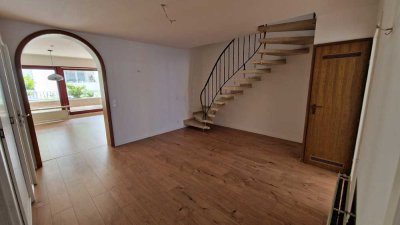 Charmante Altstadtwohnung mit Balkon und Aufzug in Koblenz. Ihr neues Zuhause im Herzen der Stadt!