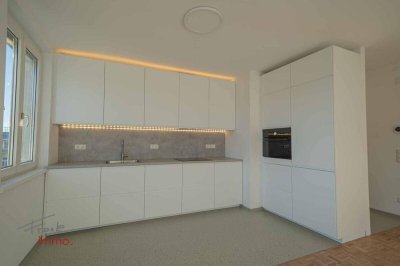 ERSTBEZUG NACH SANIERUNG!