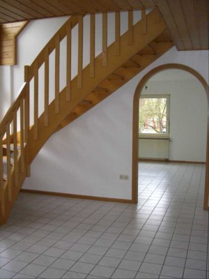 5-Zimmer Maisonette-Wohnung in Eschenburg mit PKW Stellplatz