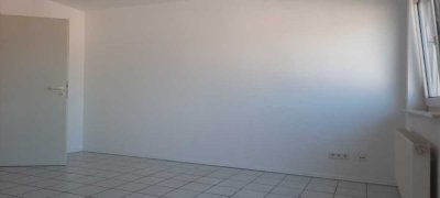 Exklusive 1-Zimmer-Wohnung in Sandhausen mit schöner Balkonaussicht