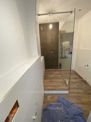 *Neue Fotos!*Traumhafte 2-Zimmer-Maisonettewohnung mit Galerie & Wohlfühlcharm in Schillerslage