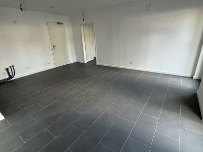 Helle moderne und barrierefreie 2 Zimmerwohnung in zentraler Lage von KR-Fischeln!