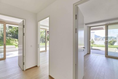 Familylife am Sonnenhang: Neubau mit 4 Zimmern und Eigengarten.