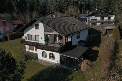 Geräumiges Einfamilienhaus mit Garage in Dietersburg (mit Einliegerwohnung)