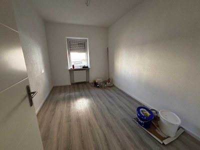 +++Modernisierte Erdgeschosswohnung in zentraler Lage von Pirmasens+++