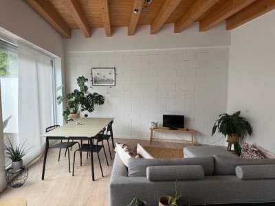 Stilvolle 2-Zimmer-Wohnung mit hochwertiger Vollmöblierung im Herzen von Bonn