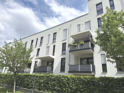 Wunderschöne neuwertige 2 Zi. Wohnung in attraktiver Lage, Park, 3 U-Bahnstationen i.d. Nähe!!!