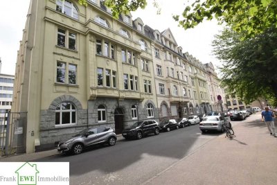 Objekt Nr. 67_3, 40215 Düsseldorf Carlstadt
3-Zimmer-Wohnung zwischen Königsallee und Rheinufer