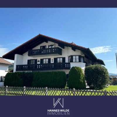Gelegenheit zum Renovieren ! Gemütliches Chalet Apartement mit Bergblick und Renditepotential