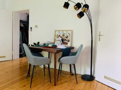 Ruhige DG-Wohnung mit weitem Ausblick in Bornheim - Provision frei!