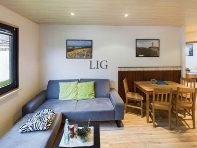 Langeoog: Ferienwohnung No. 2 im Erdgeschoss mit eigenem Eingang und Gartenteil nahe Weststrand!
