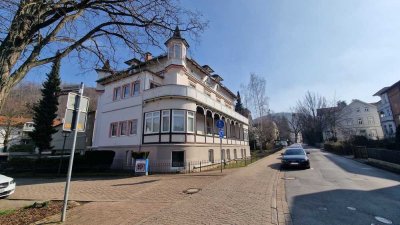 Wohlfühlnest mit gehobener Design-Ausstattung!