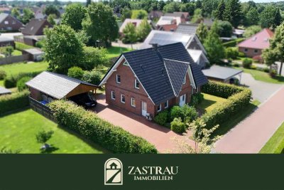 Stillvoll wohnen im modernen Dreigiebelhaus in Wiesmoor