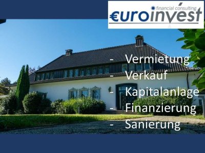 Villa mit Hallenbad, Wellness, Sicherheit und Entwicklungspotenzial in Toplage von Ratingen-Lintorf