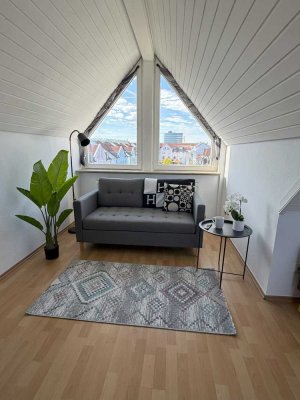 Renovierte u. neu möblierte 1,5 Zi. ETW mit EBK, WLAN, TV, Stellplatz, warm in Göppingen