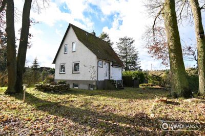 Familienidylle am Waldrand – großzügiges Grundstück mit viel Potenzial