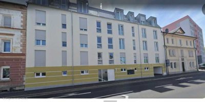 Exklusive 3-Zimmer-Hochparterre-Wohnung mit gehobener Innenausstattung mit EBK in Marktredwitz