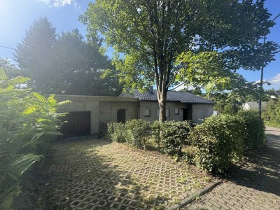 Charmante Handwerkergelegenheit mit Potenzial im Grünen