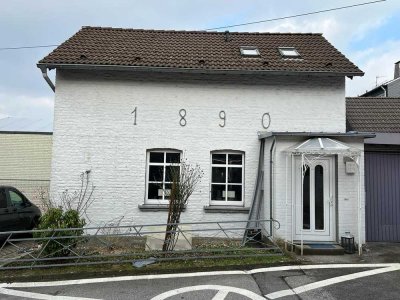 Kleiner Altbau zu vermieten