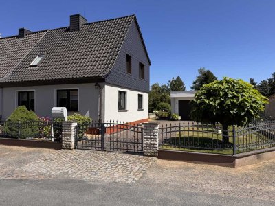 Doppelhaushälfte in Wittenberger Lerchenbergsiedlung zu verkaufen!