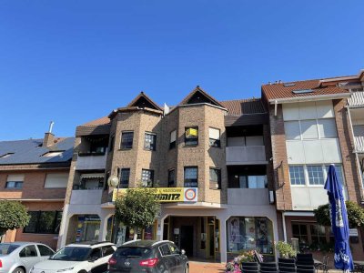 Freundliche und gepflegte 3-Raum-Wohnung mit Balkon und Einbauküche in Jülich