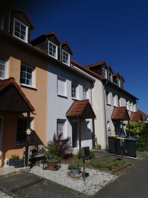 Bezugsfreies Reihenhaus mit Garage und sep. Stellplatz in Cottbus-Sielow zu verkaufen!