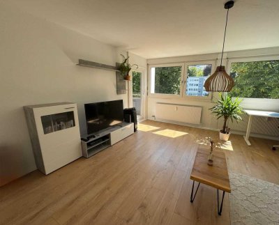 Exklusive 2,5-Zimmer-Wohnung mit gehobener Innenausstattung mit Einbauküche in Bietigheim-Bissingen