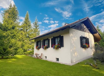 Ihr Rückzugsort im Grünen - Charmantes Haus auf 1.700 m2 Naturparadies direkt auf der Hohen Wand-Maiersdorf