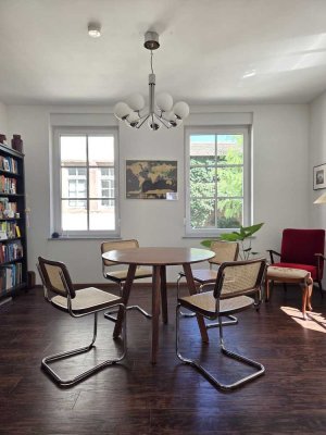 Modernisierte 4 Zimmerwohnung