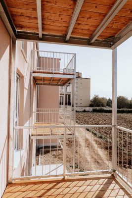 Wohnung mit Wohlfühlfaktor in Feldrandlage mit Stellplatz