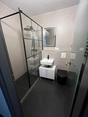 Moderne 2-Zimmer-Wohnung mit Loggia & Tiefgarage