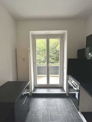 Für Sie saniert: 2-Raum-Traum mit neuem Balkon im Lutherviertel